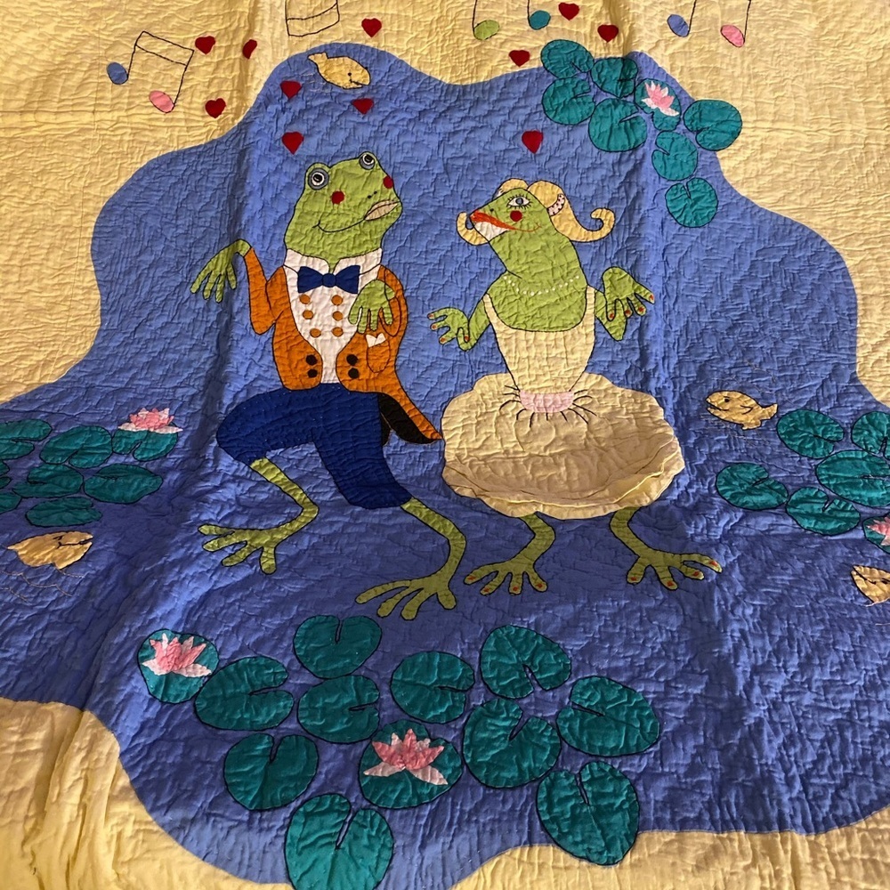 UNIQUE ⭐️JUDI BOISSON baby crib quilt - Picture 3 of 8